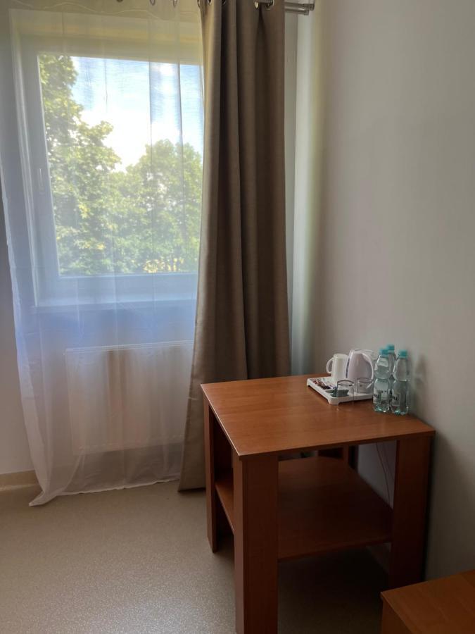 Auberge de jeunesse Osrodek Konferencyjno-Wypoczynkowy à Chojna Extérieur photo