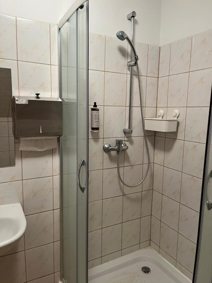 Auberge de jeunesse Osrodek Konferencyjno-Wypoczynkowy à Chojna Extérieur photo